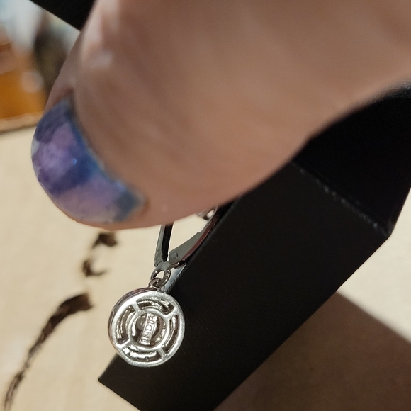 Geniune Diamond leverback earrings   full quarter caret ss NWT - Picture 12 of 17